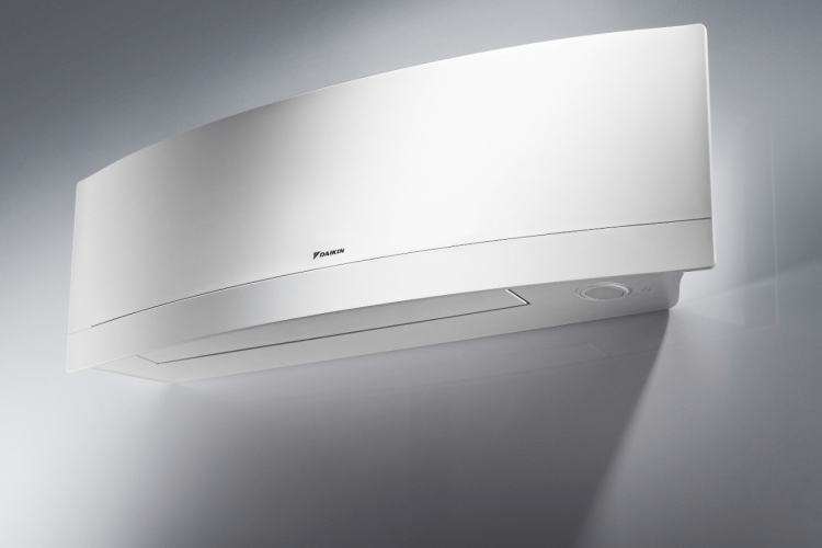 Klimatizace Daikin Emura vnitřní FTXJ42-AW + venkovní RXJ42